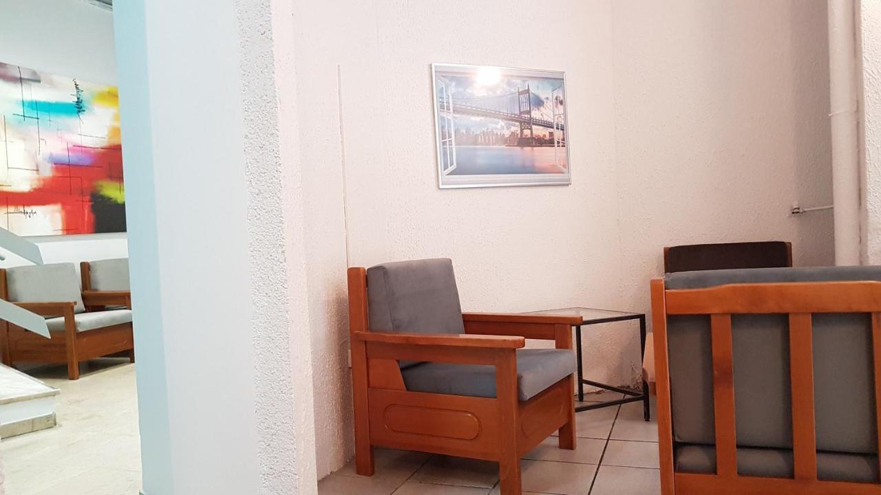 Palette Apartment Chocolate - Athens Center, 6 Bd, 3 Bath 外观 照片