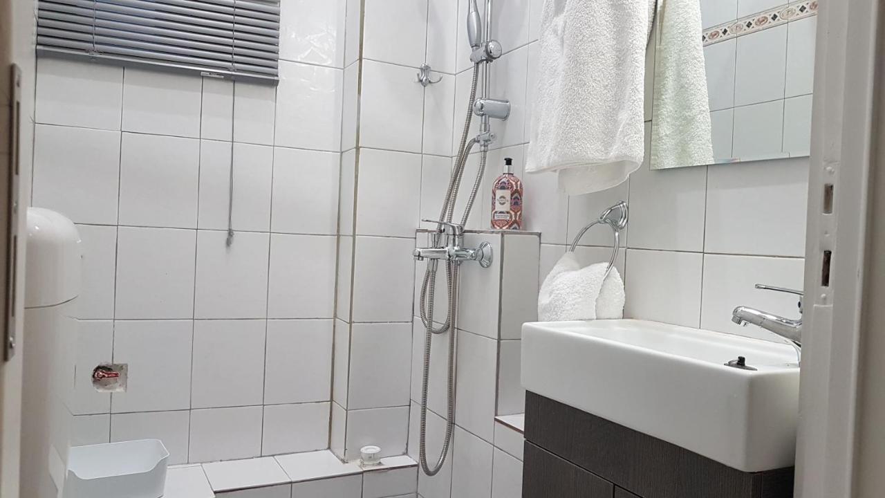 Palette Apartment Chocolate - Athens Center, 6 Bd, 3 Bath 外观 照片