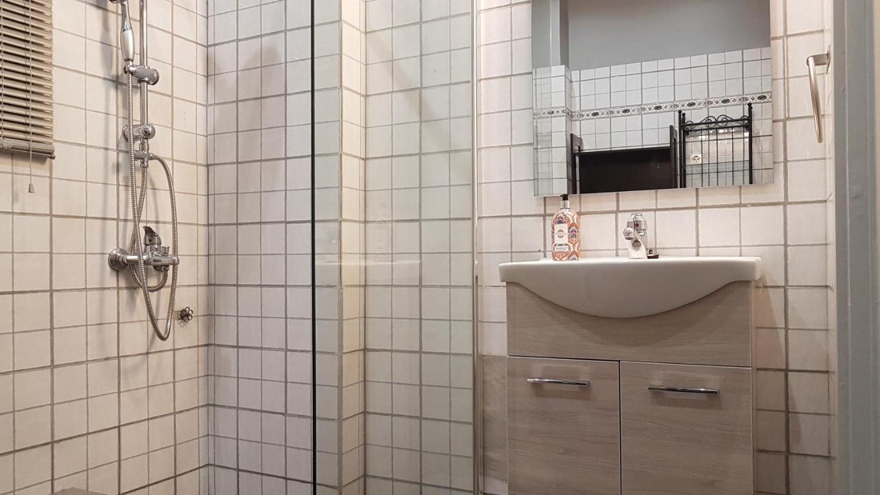 Palette Apartment Chocolate - Athens Center, 6 Bd, 3 Bath 外观 照片